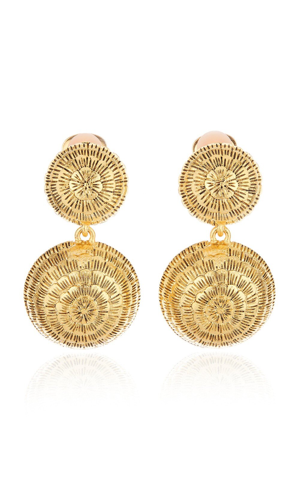 oscar_de_la_renta_gold_earrings.jpeg